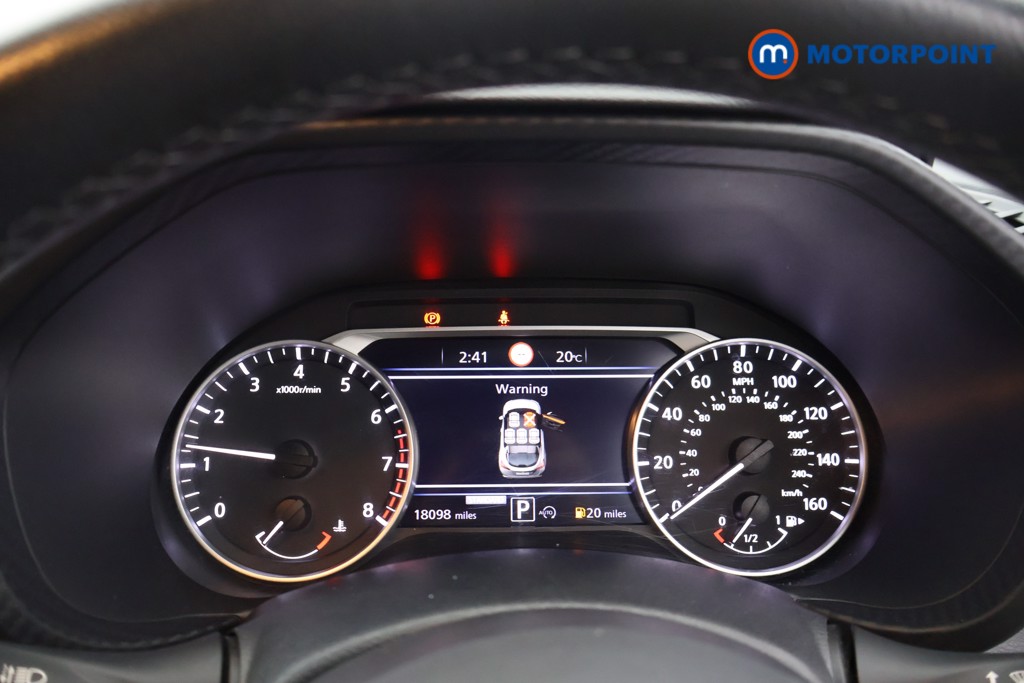 Nissan Juke N-Connecta Automatic Petrol SUV - Stock Number (1560437) - 4th supplementary image