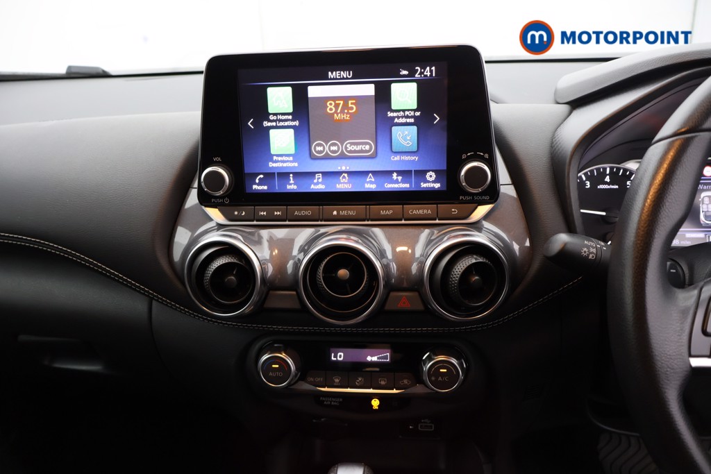 Nissan Juke N-Connecta Automatic Petrol SUV - Stock Number (1560437) - 5th supplementary image