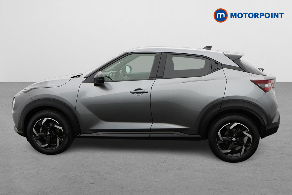 Nissan Juke N-Connecta Automatic Petrol SUV - Stock Number (1560437) - Passenger side