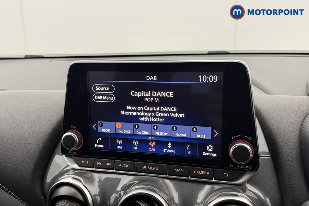 Nissan Juke N-Connecta Automatic Petrol SUV - Stock Number (1560438) - 10th supplementary image