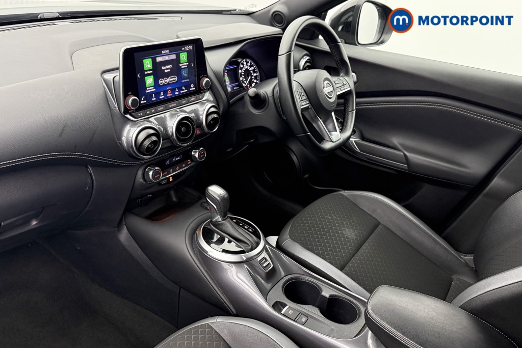 Nissan Juke N-Connecta Automatic Petrol SUV - Stock Number (1560438) - 18th supplementary image