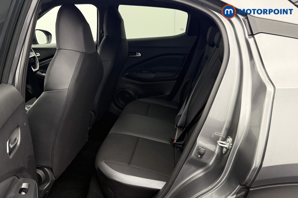 Nissan Juke N-Connecta Automatic Petrol SUV - Stock Number (1560438) - 20th supplementary image