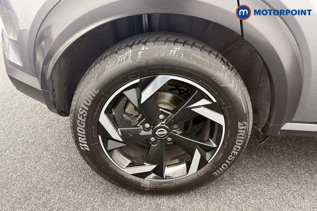 Nissan Juke N-Connecta Automatic Petrol SUV - Stock Number (1560438) - 29th supplementary image