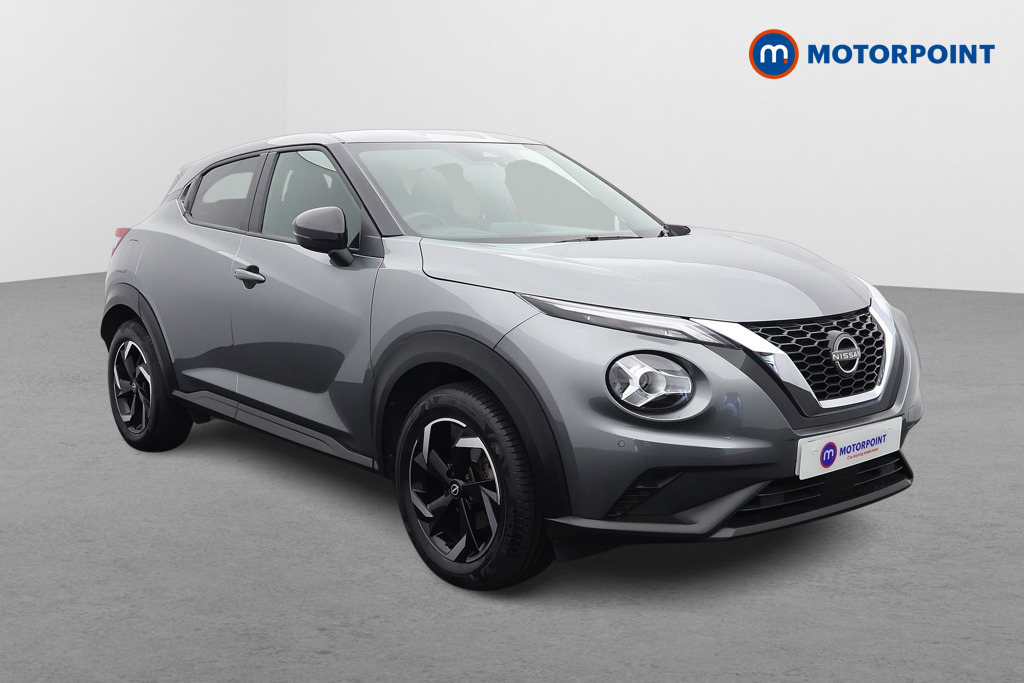 Nissan Juke N-Connecta Automatic Petrol SUV - Stock Number (1560438) - Drivers side front corner