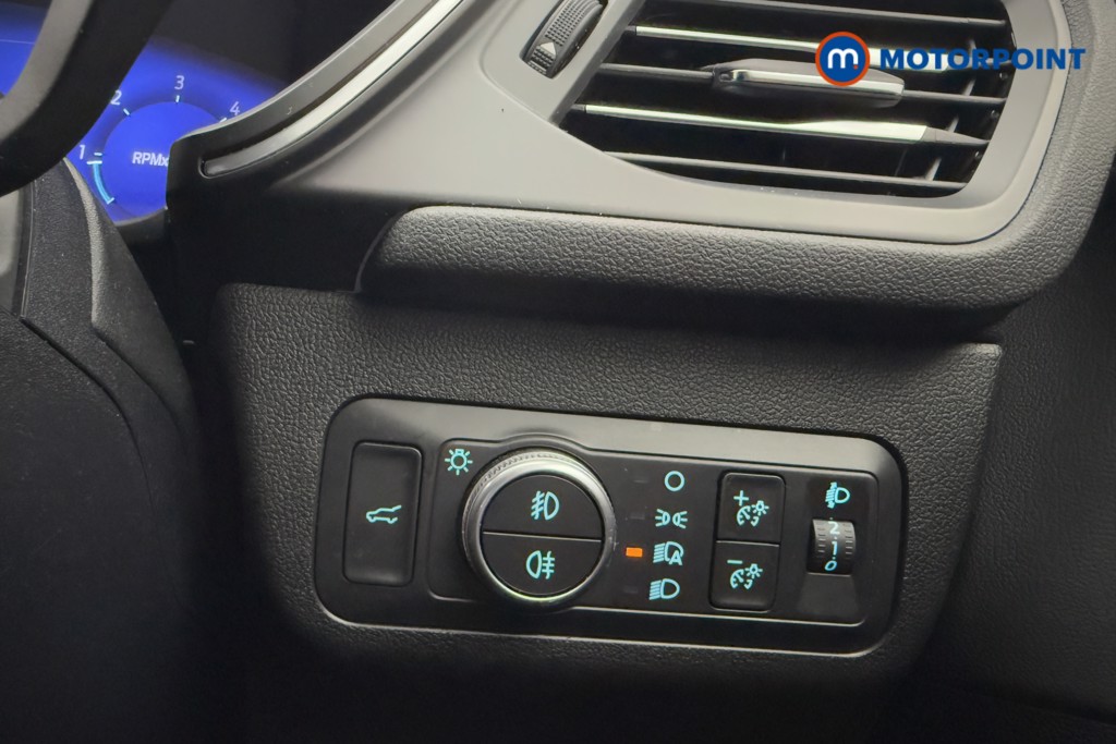 Ford Kuga Titanium First Edition Automatic Diesel SUV - Stock Number (1560759) - 15th supplementary image