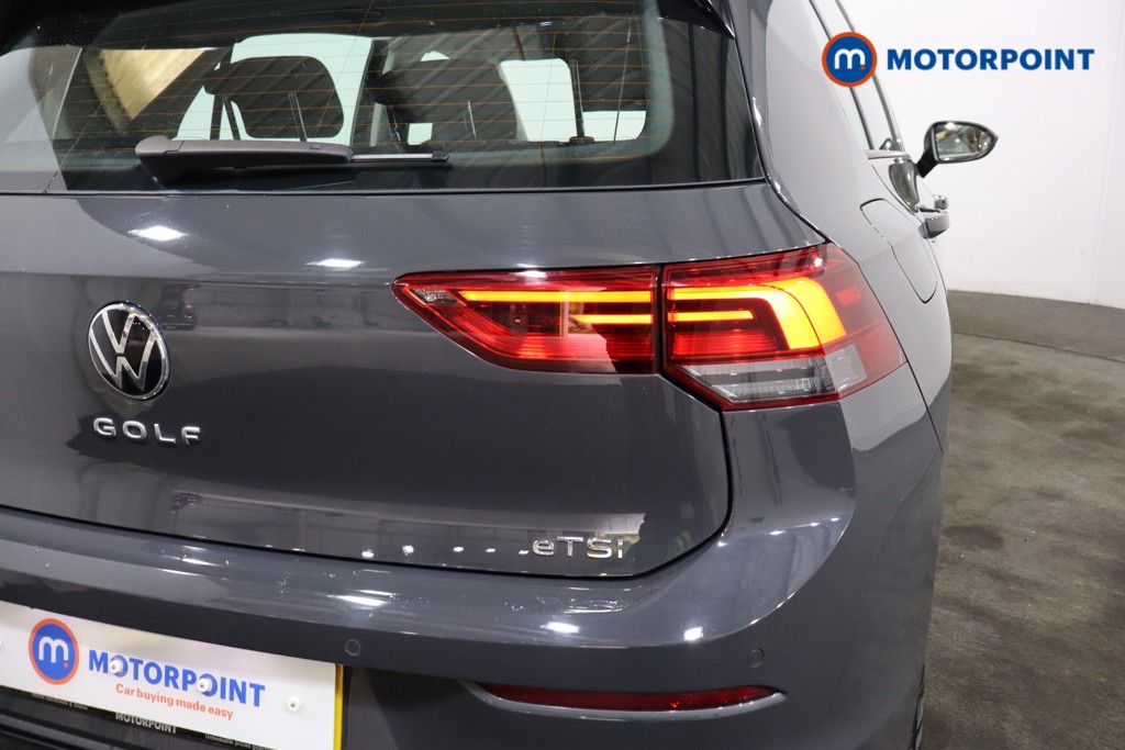 Volkswagen Golf Life Automatic Petrol Hatchback - Stock Number (1560896) - 28th supplementary image