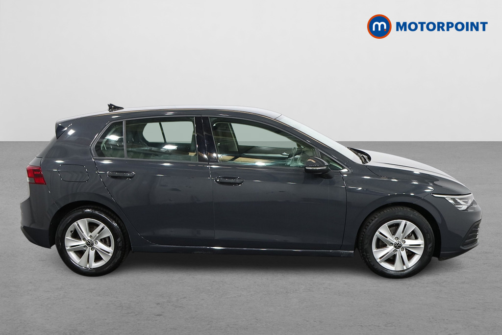 Volkswagen Golf Life Automatic Petrol Hatchback - Stock Number (1560896) - Drivers side