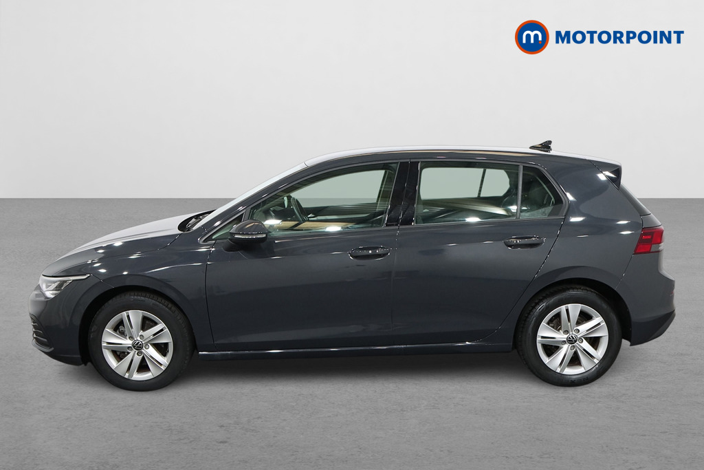 Volkswagen Golf Life Automatic Petrol Hatchback - Stock Number (1560896) - Passenger side