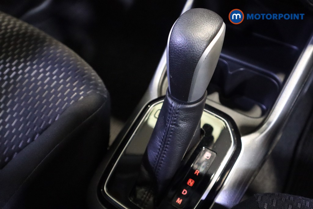 Suzuki Ignis Sz-T Automatic Petrol-Electric Hybrid SUV - Stock Number (1561640) - 5th supplementary image