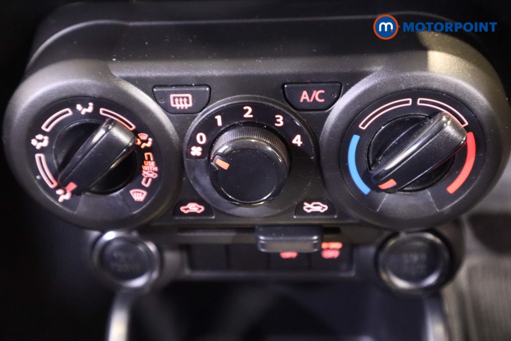 Suzuki Ignis Sz-T Automatic Petrol-Electric Hybrid SUV - Stock Number (1561640) - 19th supplementary image
