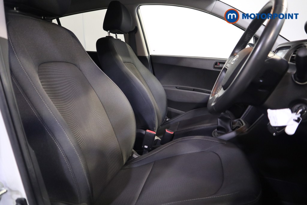 Hyundai I10 Play Manual Petrol Hatchback - Stock Number (1561759) - 11th supplementary image