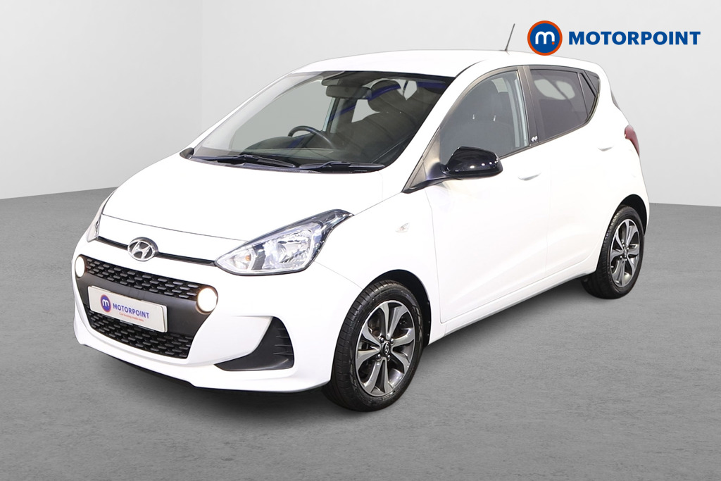 Hyundai I10 Play Manual Petrol Hatchback - Stock Number (1561759) - Passenger side front corner