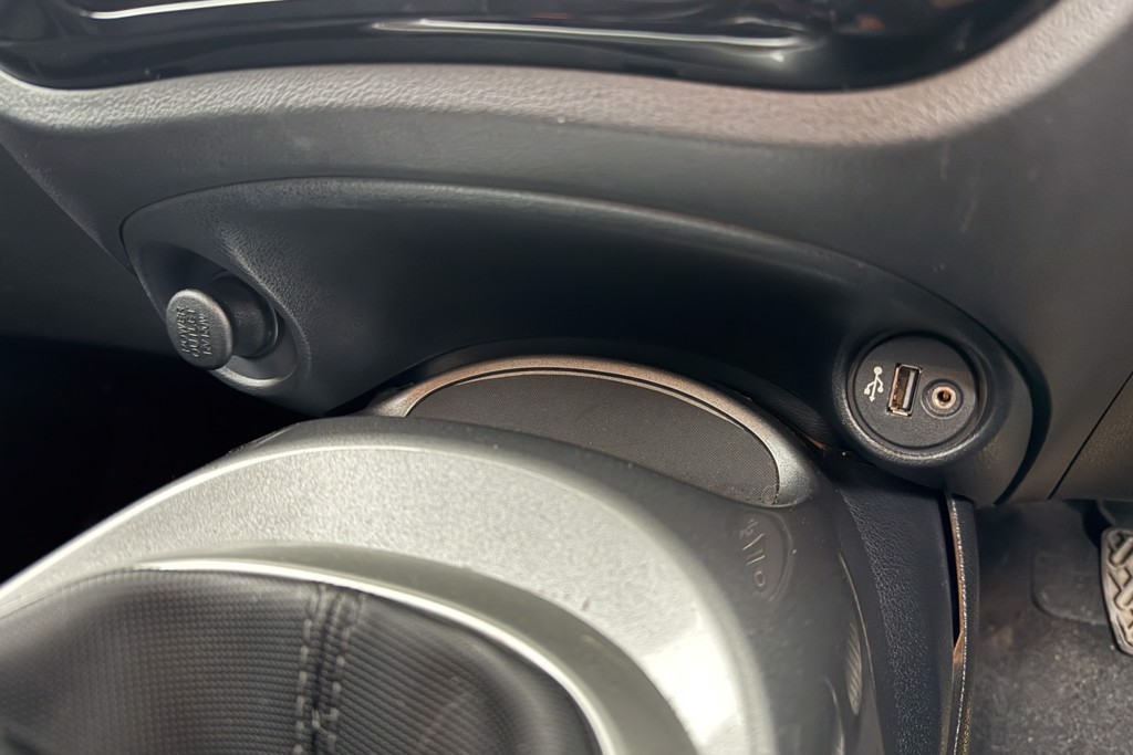 Nissan Juke Acenta Manual Petrol SUV - Stock Number (1561787) - 7th supplementary image