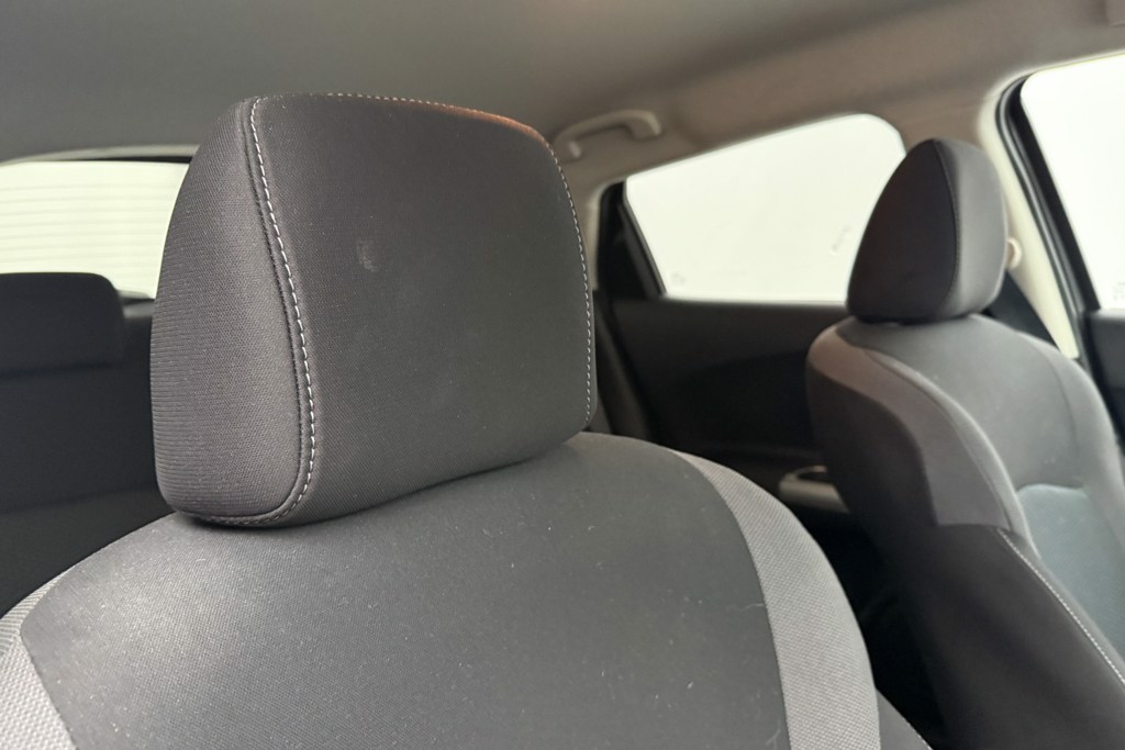 Nissan Juke Acenta Manual Petrol SUV - Stock Number (1561787) - 14th supplementary image