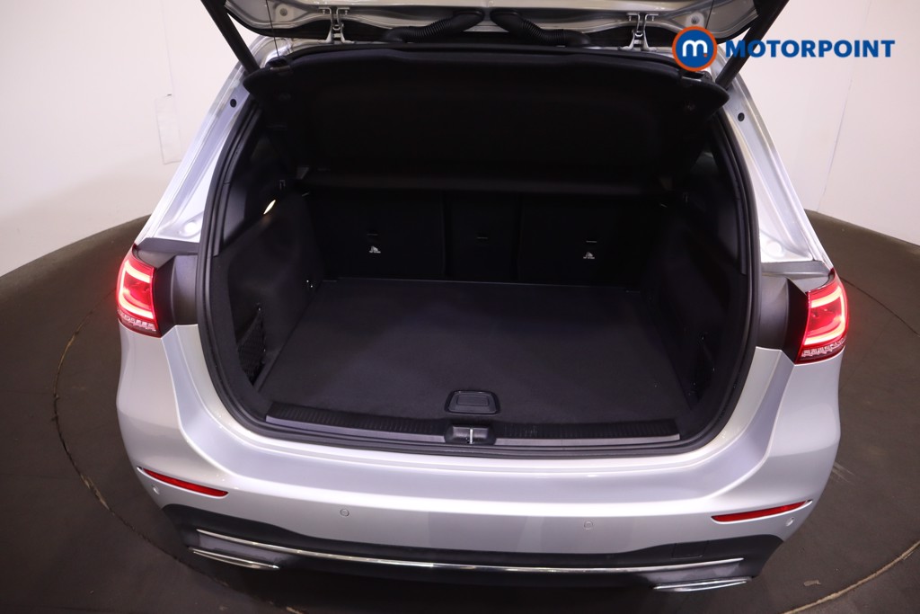 Mercedes-Benz B Class Sport Automatic Diesel Hatchback - Stock Number (1561844) - 8th supplementary image