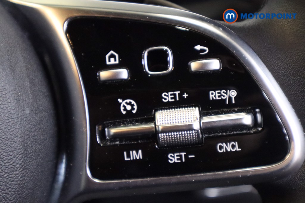 Mercedes-Benz B Class Sport Automatic Diesel Hatchback - Stock Number (1561844) - 17th supplementary image