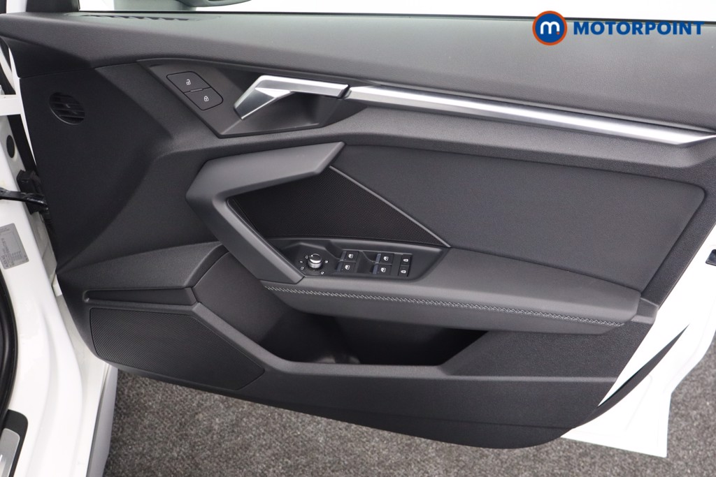 Audi A3 S Line Manual Petrol Hatchback - Stock Number (1561944) - 20th supplementary image