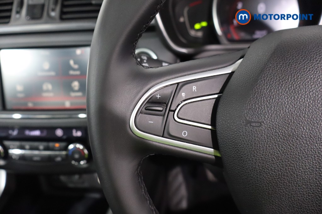 Renault Kadjar Signature Nav Manual Petrol SUV - Stock Number (1562232) - 7th supplementary image
