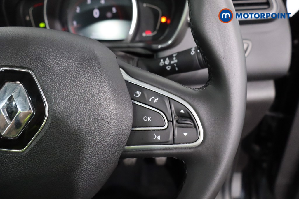 Renault Kadjar Signature Nav Manual Petrol SUV - Stock Number (1562232) - 8th supplementary image