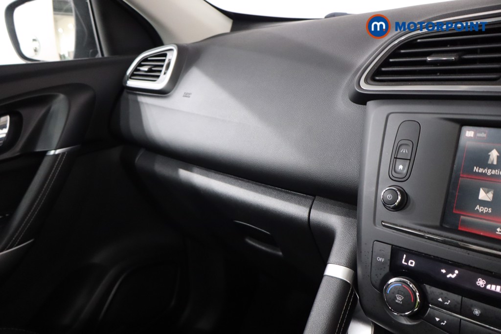 Renault Kadjar Signature Nav Manual Petrol SUV - Stock Number (1562232) - 17th supplementary image