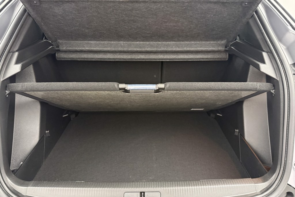 Peugeot 2008 Allure Manual Petrol SUV - Stock Number (1562299) - 25th supplementary image