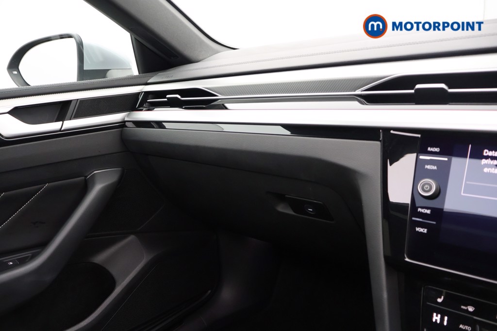 Volkswagen Arteon R-Line Automatic Petrol Estate - Stock Number (1562371) - 6th supplementary image