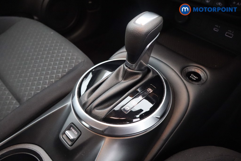Nissan Juke Acenta Premium Automatic Petrol-Electric Hybrid SUV - Stock Number (1562374) - 10th supplementary image