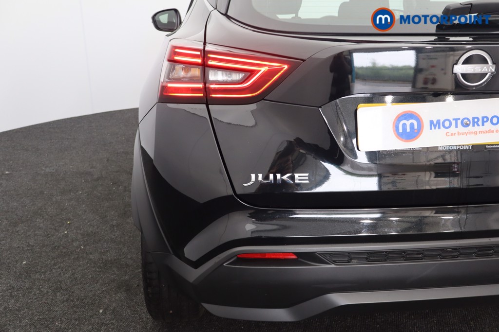 Nissan Juke Acenta Premium Automatic Petrol-Electric Hybrid SUV - Stock Number (1562374) - 30th supplementary image
