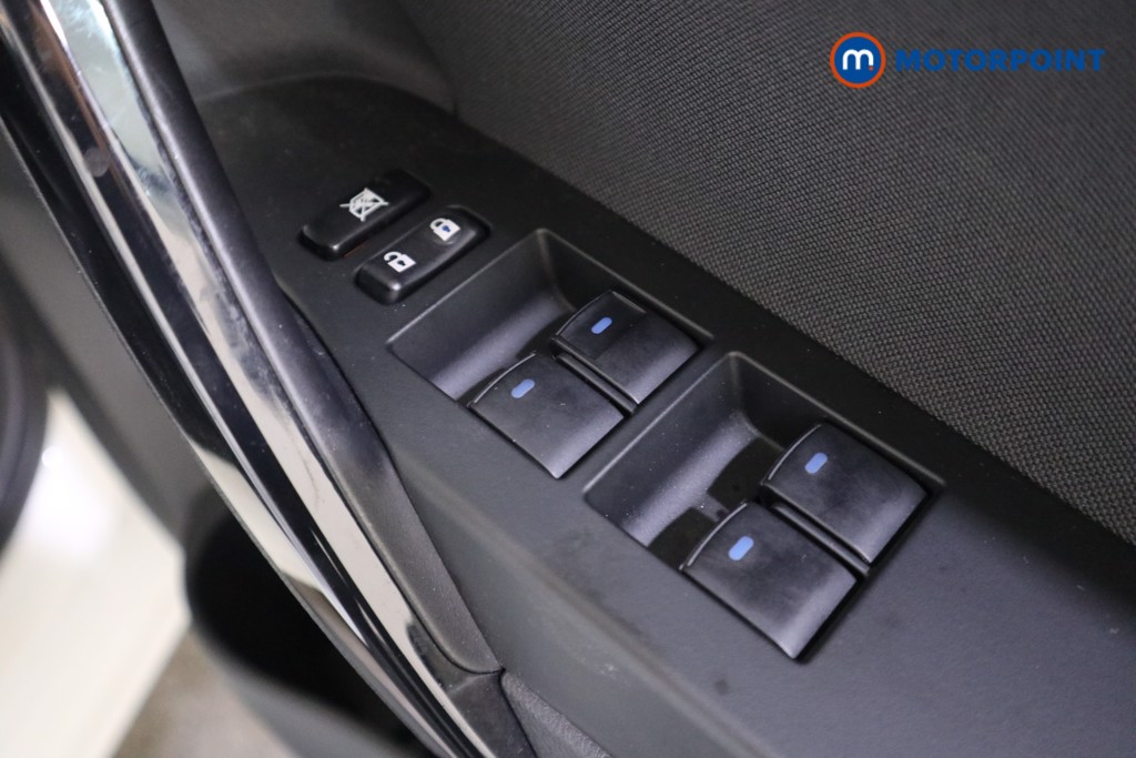 Toyota Auris Icon Tech Automatic Petrol Hatchback - Stock Number (1562395) - 10th supplementary image