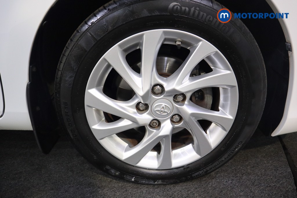 Toyota Auris Icon Tech Automatic Petrol Hatchback - Stock Number (1562395) - 15th supplementary image
