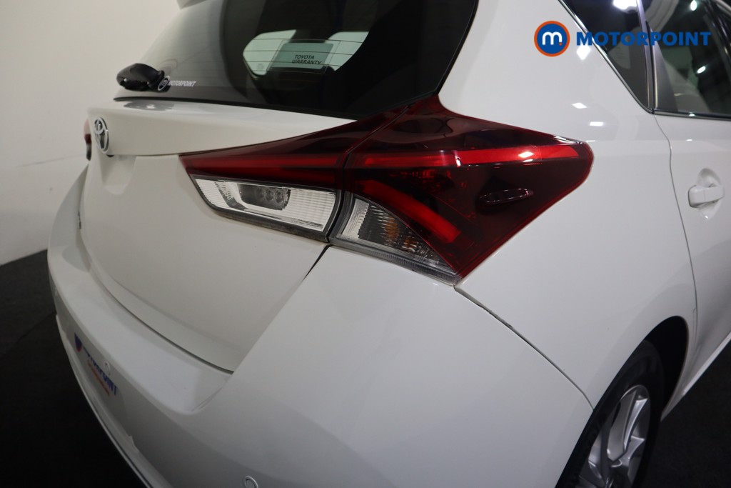 Toyota Auris Icon Tech Automatic Petrol Hatchback - Stock Number (1562395) - 21st supplementary image