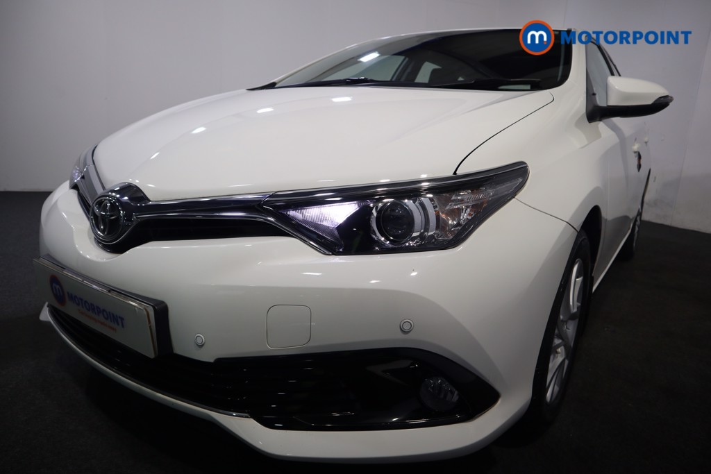 Toyota Auris Icon Tech Automatic Petrol Hatchback - Stock Number (1562395) - 24th supplementary image