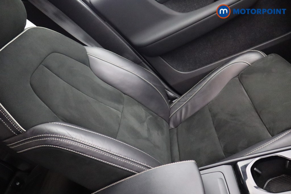Volvo Xc40 R Design Automatic Petrol SUV - Stock Number (1562700) - 15th supplementary image