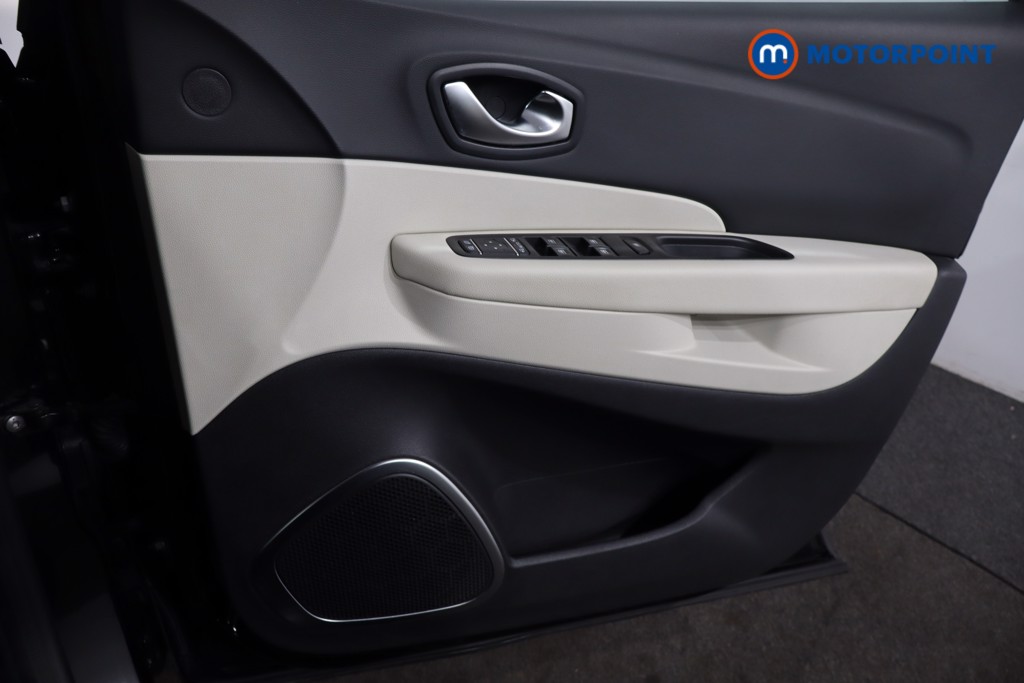 Renault Captur Gt Line Manual Diesel SUV - Stock Number (1562746) - 23rd supplementary image