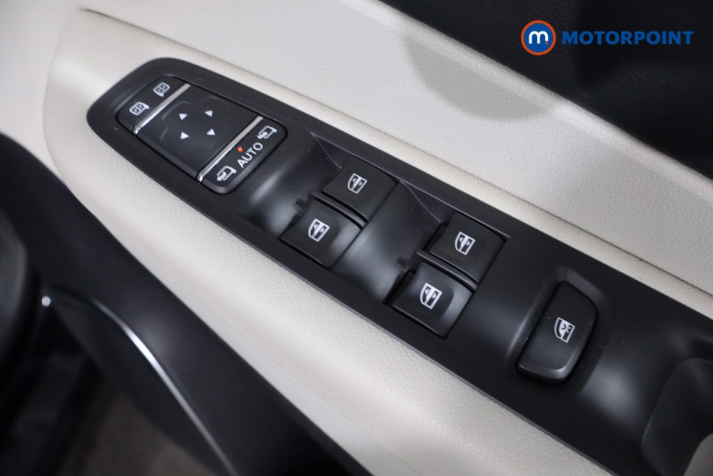 Renault Captur Gt Line Manual Diesel SUV - Stock Number (1562746) - 24th supplementary image