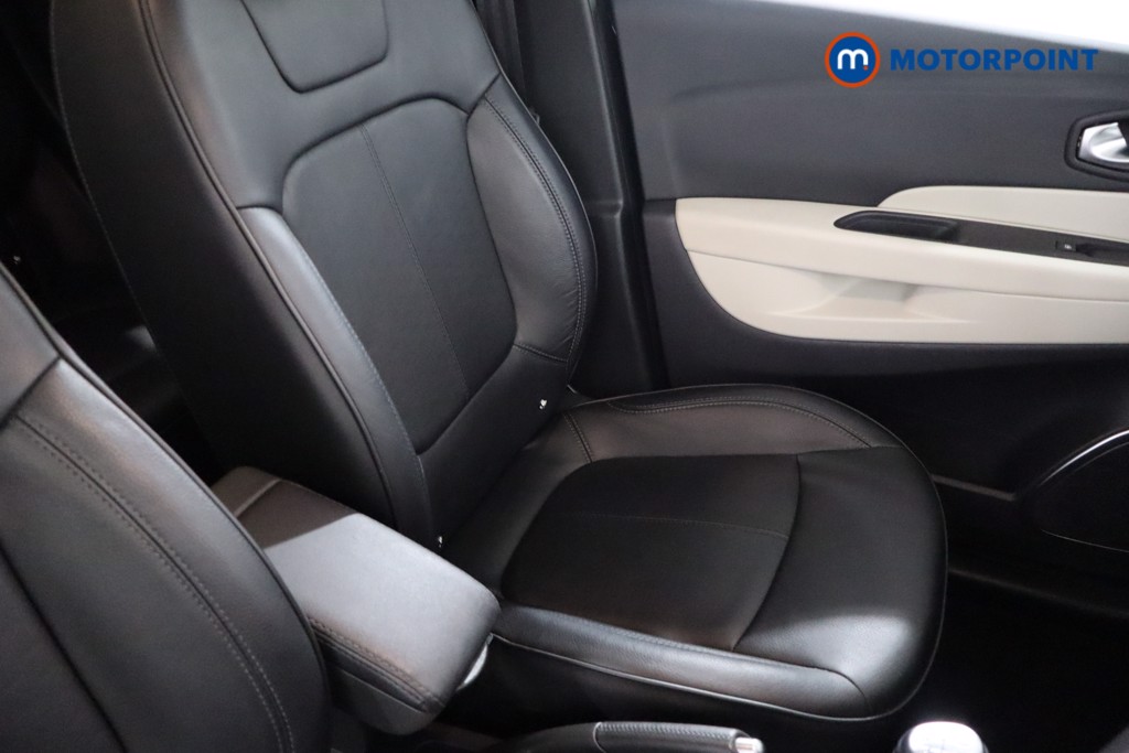 Renault Captur Gt Line Manual Diesel SUV - Stock Number (1562746) - 25th supplementary image