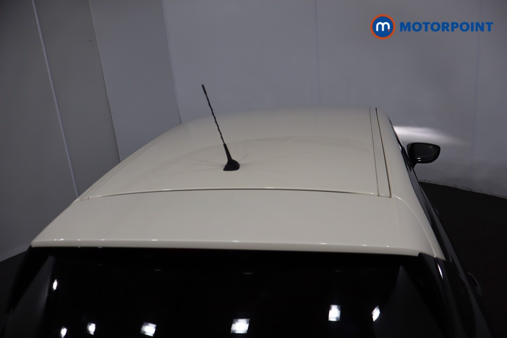 Renault Captur Gt Line Manual Diesel SUV - Stock Number (1562746) - 29th supplementary image