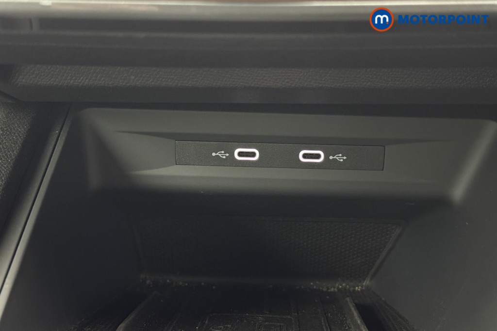 Cupra Formentor V2 Manual Petrol SUV - Stock Number (1562840) - 4th supplementary image