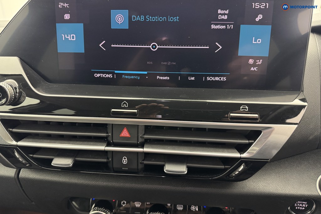 Citroen C4 Shine Manual Petrol Hatchback - Stock Number (1562868) - 2nd supplementary image
