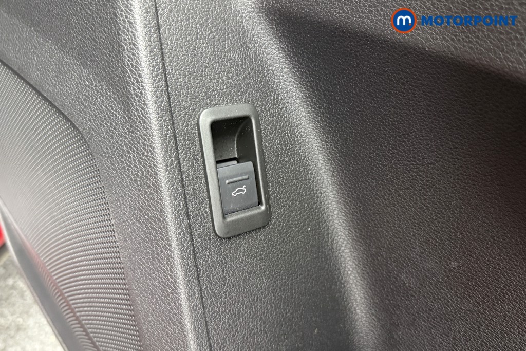 Audi Q3 S Line Automatic Petrol SUV - Stock Number (1562967) - 14th supplementary image