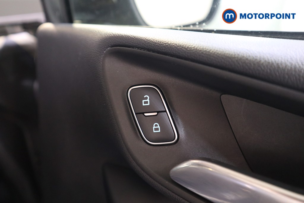 Ford Fiesta St-Line X Manual Petrol Hatchback - Stock Number (1563166) - 11th supplementary image
