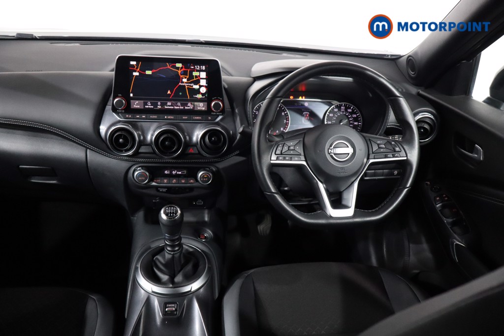 Nissan Juke N-Connecta Manual Petrol SUV - Stock Number (1563177) - 3rd supplementary image