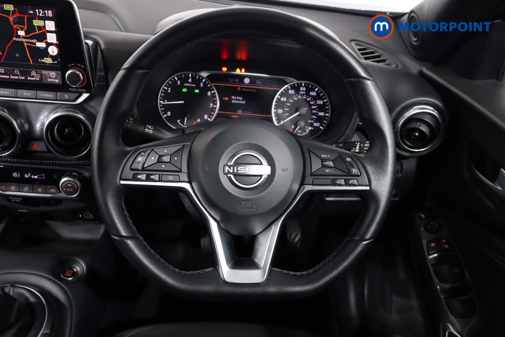 Nissan Juke N-Connecta Manual Petrol SUV - Stock Number (1563177) - 6th supplementary image