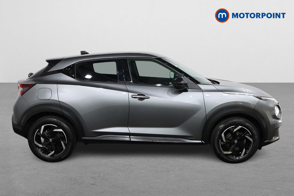 Nissan Juke N-Connecta Manual Petrol SUV - Stock Number (1563177) - Drivers side