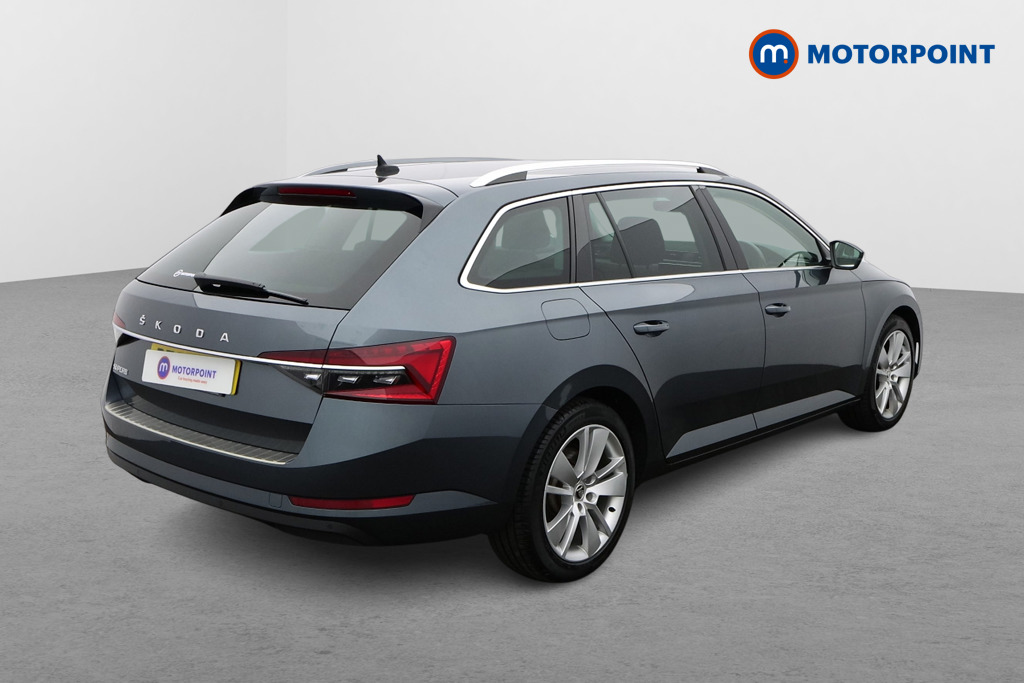 Skoda Superb Se L Automatic Diesel Estate - Stock Number (1563200) - Drivers side rear corner
