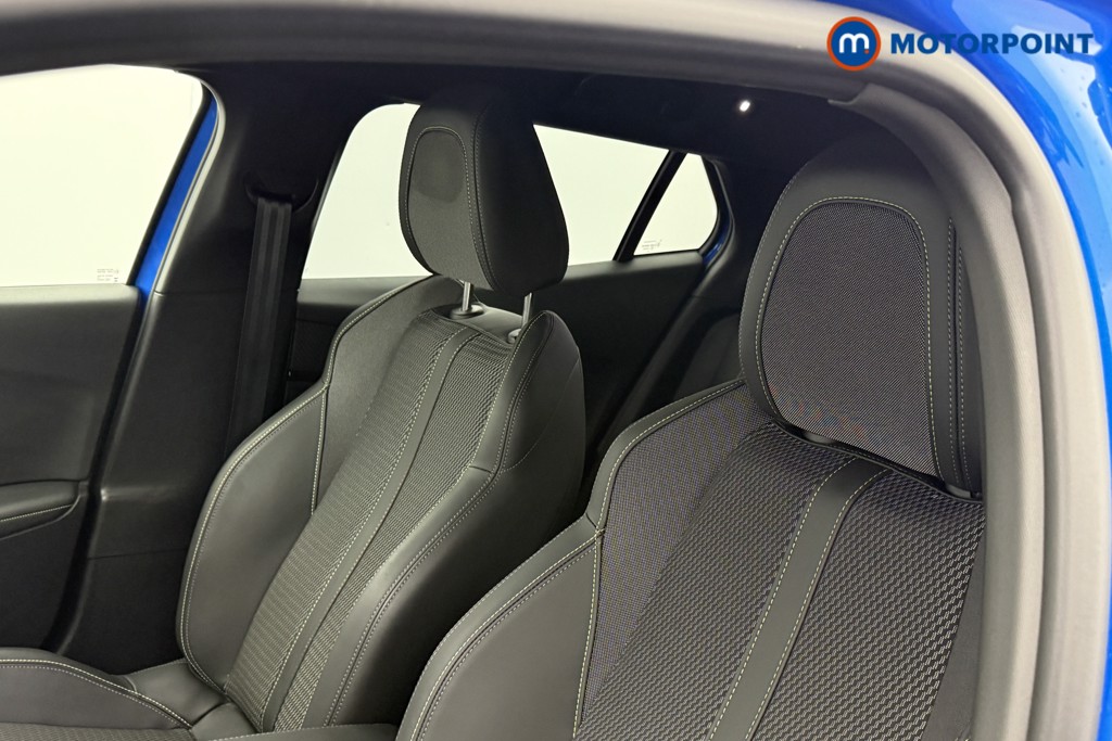 Peugeot 2008 GT Automatic Petrol SUV - Stock Number (1563226) - 22nd supplementary image