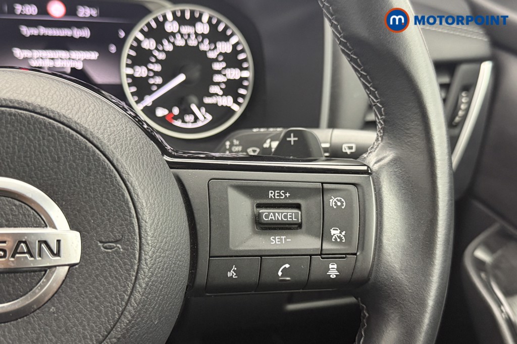 Nissan Qashqai Acenta Premium Automatic Petrol SUV - Stock Number (1563434) - 10th supplementary image