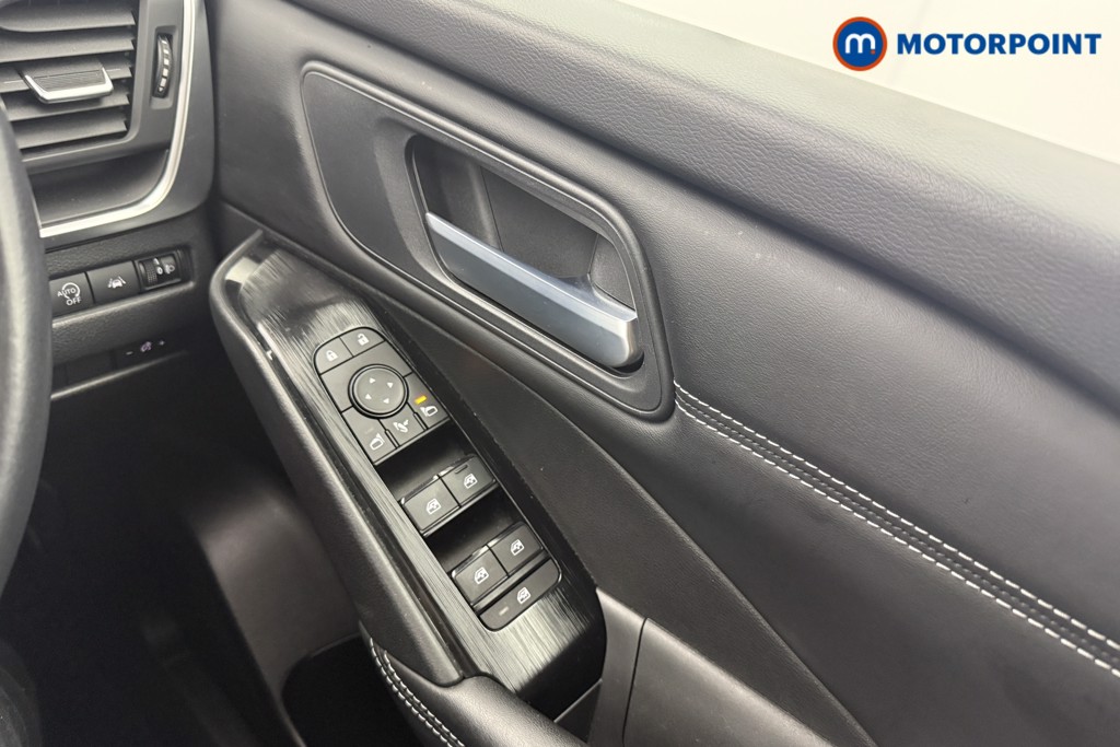 Nissan Qashqai Acenta Premium Automatic Petrol SUV - Stock Number (1563434) - 11th supplementary image