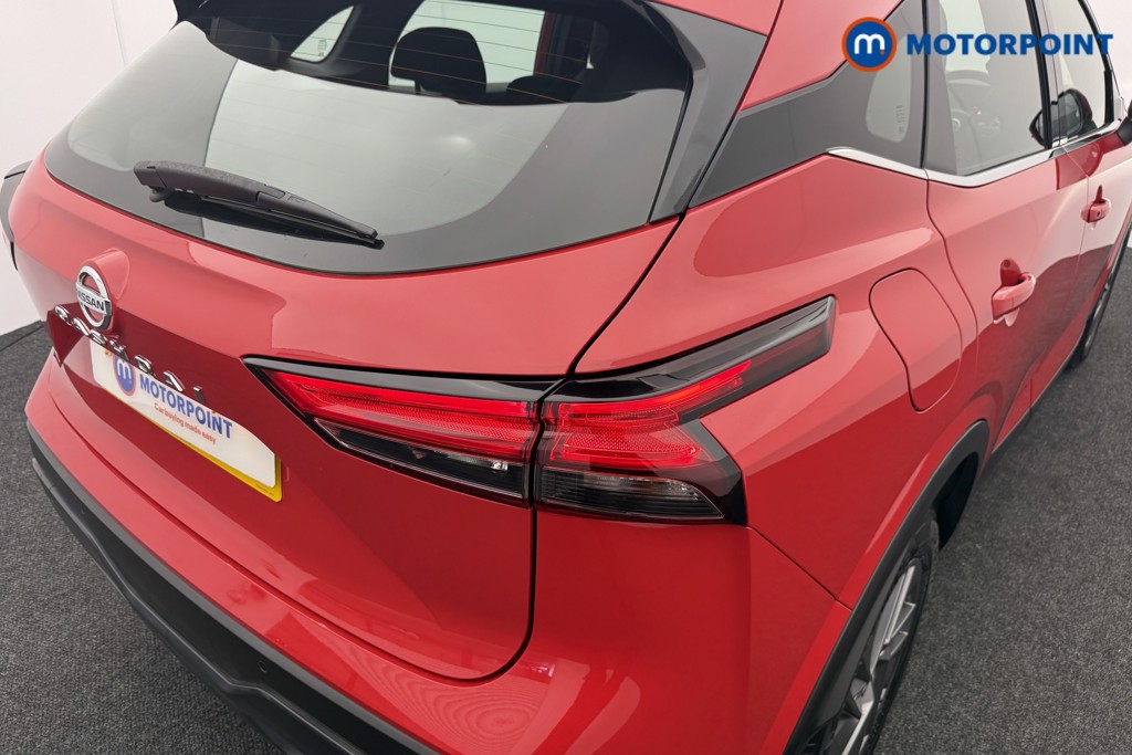 Nissan Qashqai Acenta Premium Automatic Petrol SUV - Stock Number (1563434) - 21st supplementary image