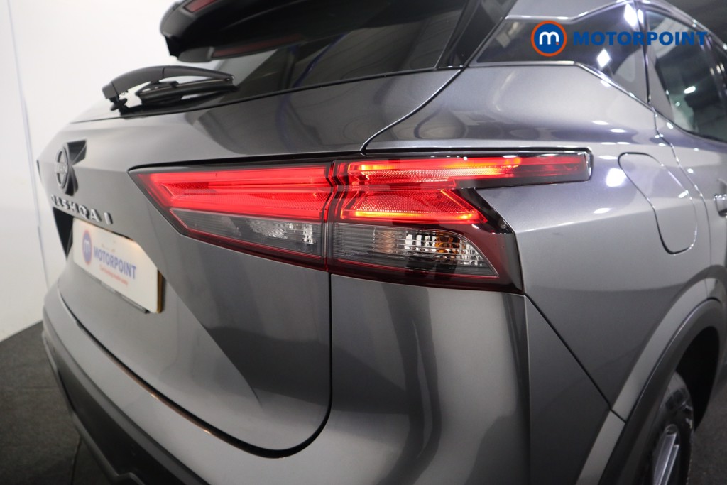 Nissan Qashqai Acenta Premium Automatic Petrol SUV - Stock Number (1563461) - 21st supplementary image